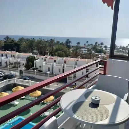 Olympia, Playa Americas Apartment *